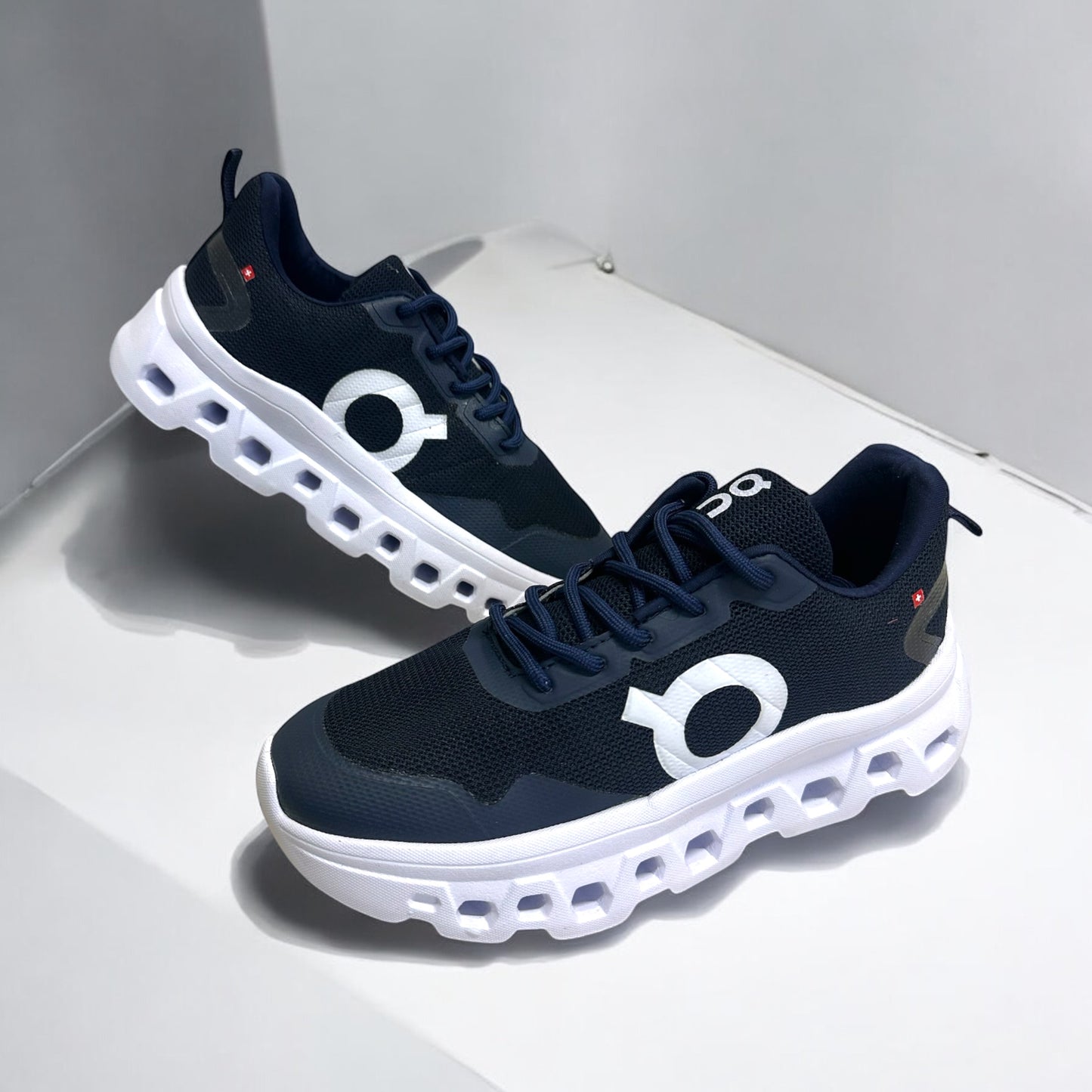 ON QLOUD-AZUL